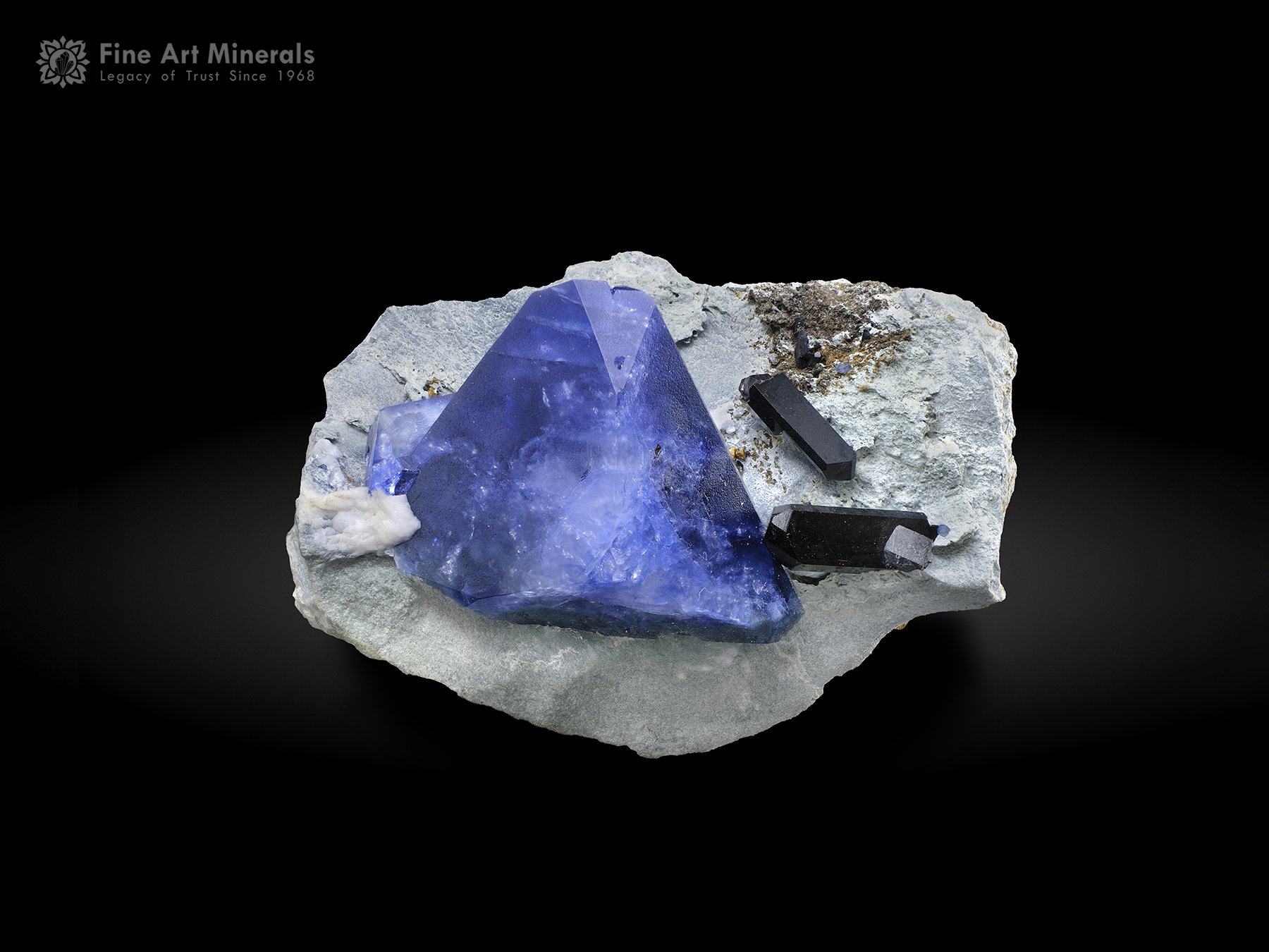 Benitoite with Neptunite on Natrolite from California USA