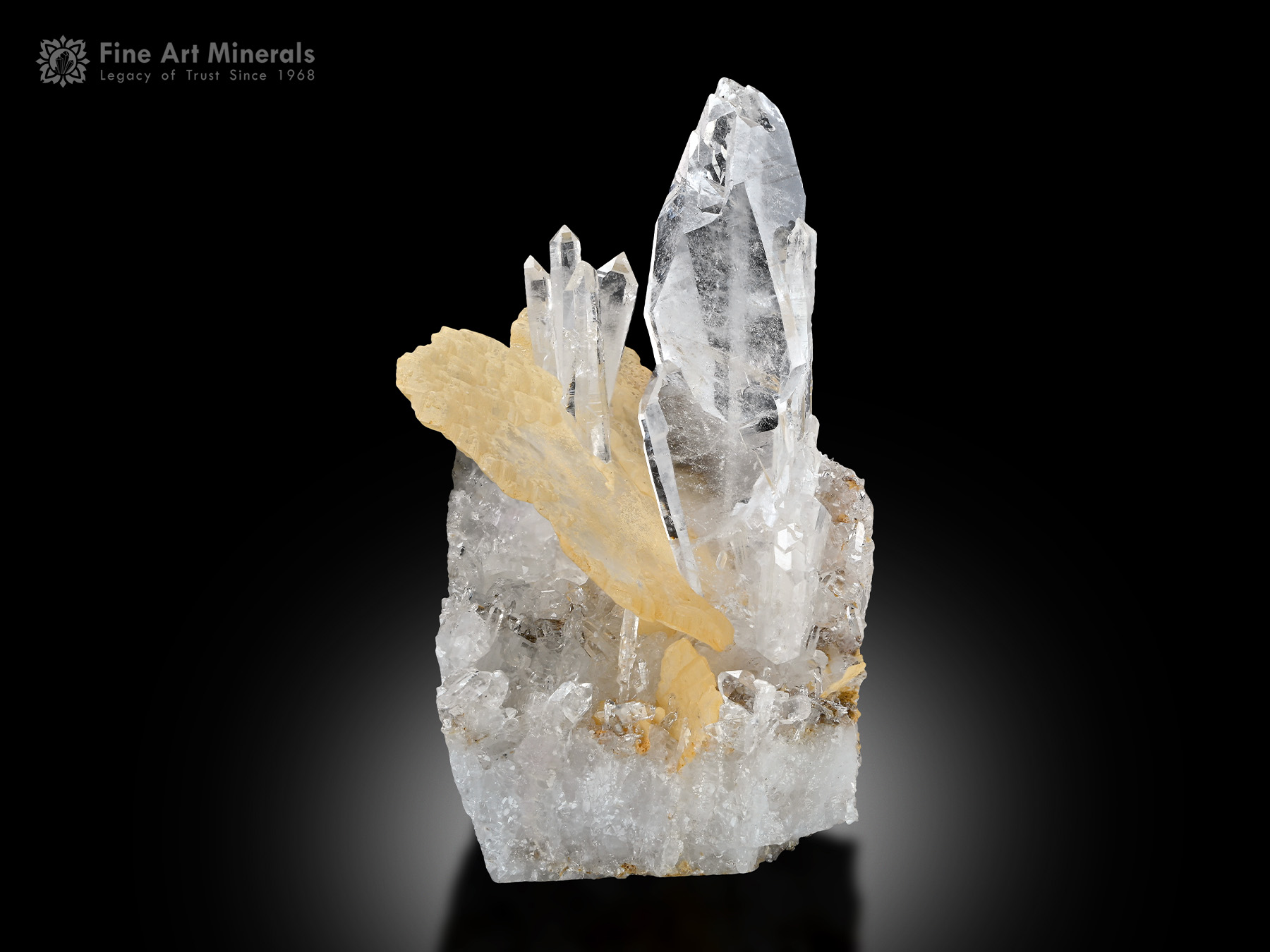 Faden Quartz with Calcite