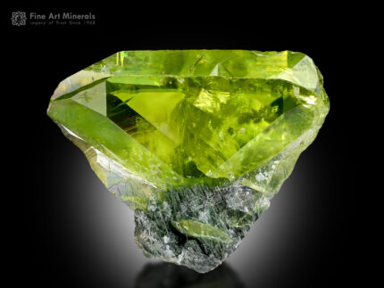 Sphene Titanite Twin Crystal