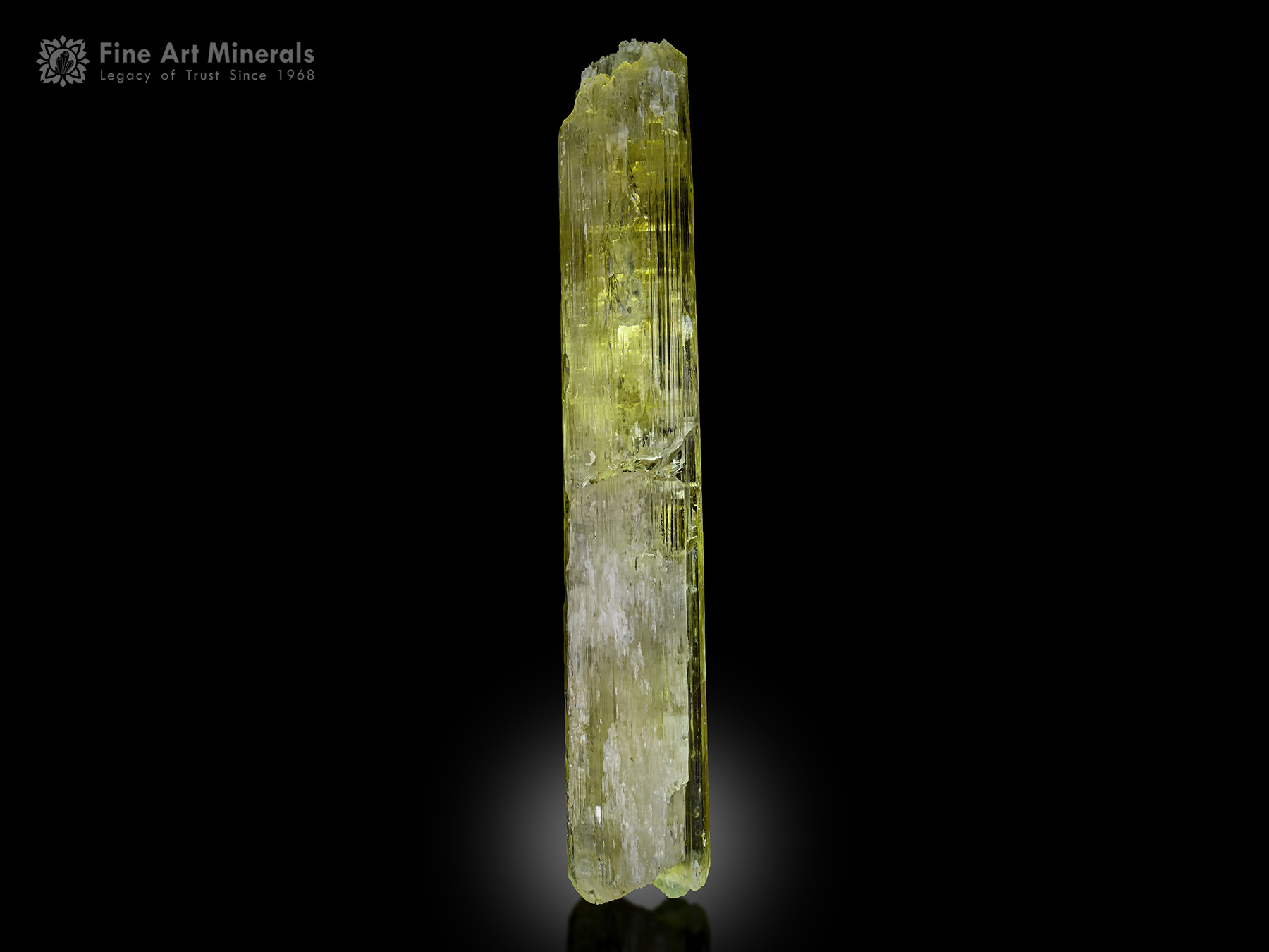 Spodumene var. Triphane