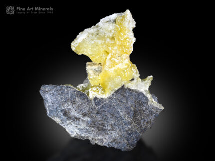 Brucite on Matrix