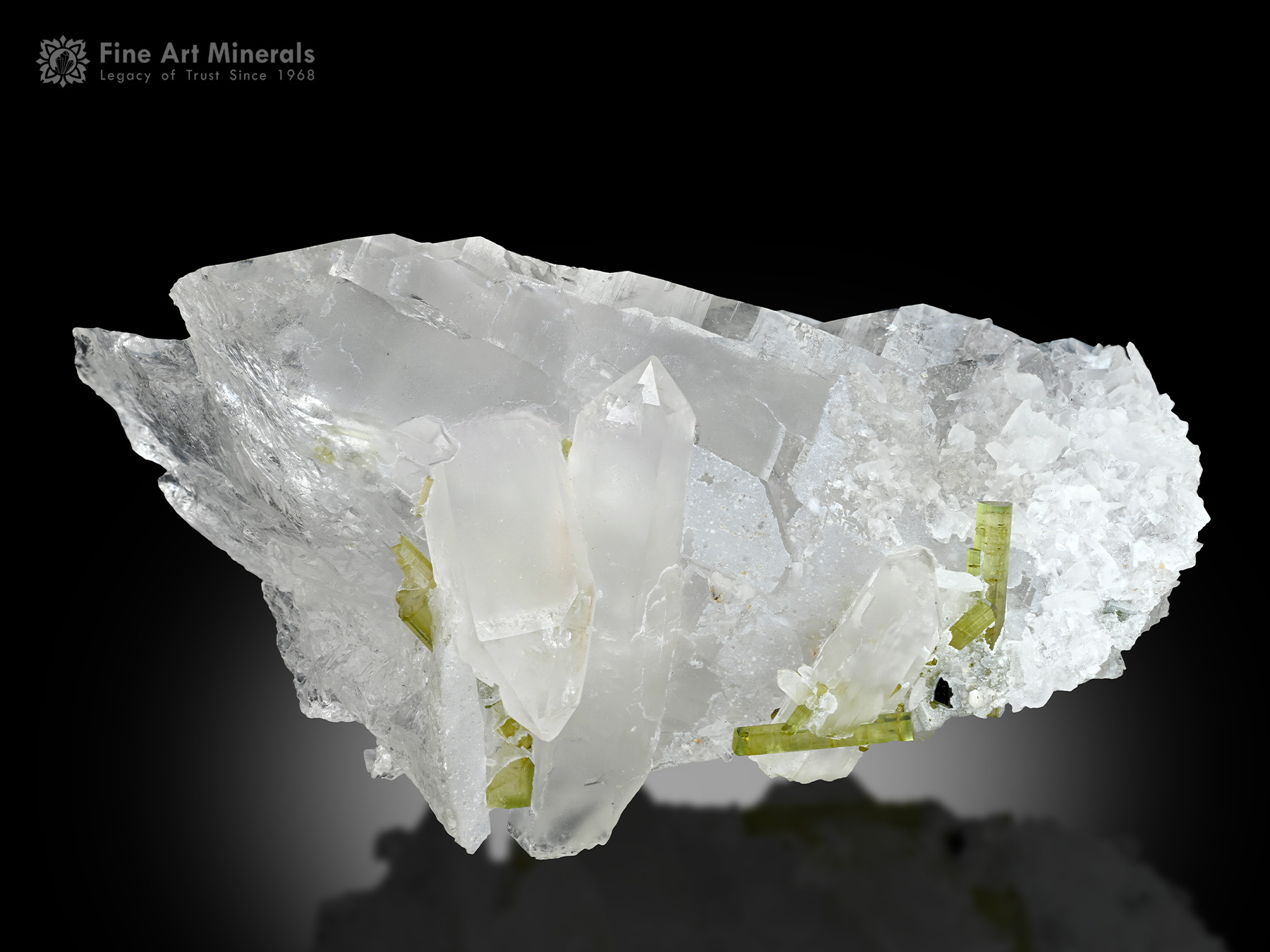 Quartz with Tourmaline and Vitaniemiite from Paksitan